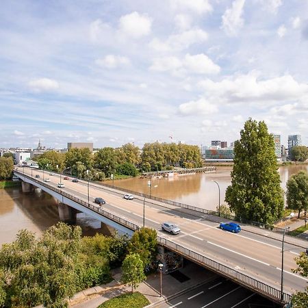 Escapade Sur L'Ile De Nantes Avec Vue Sur La Loire Apartment Luaran gambar